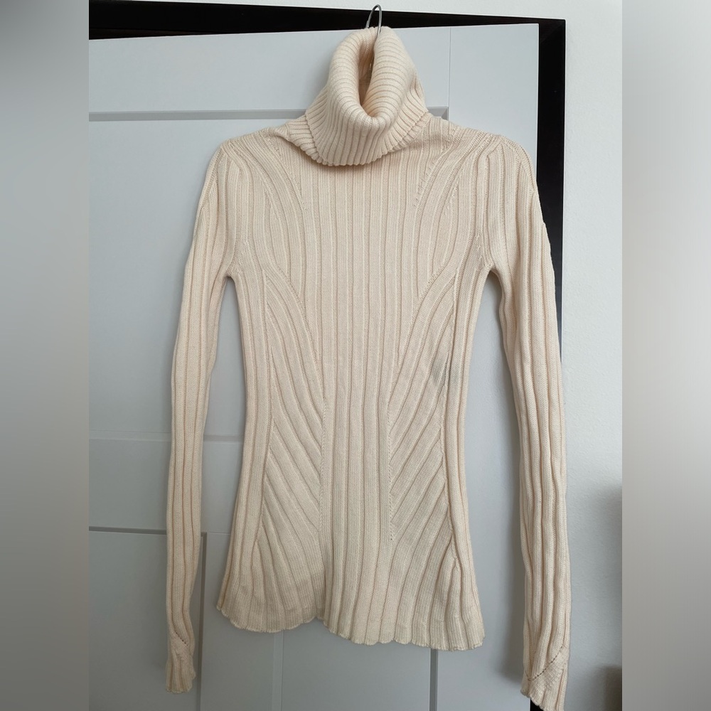 Barbara Bui Cream Ribbed Turtleneck Sweater